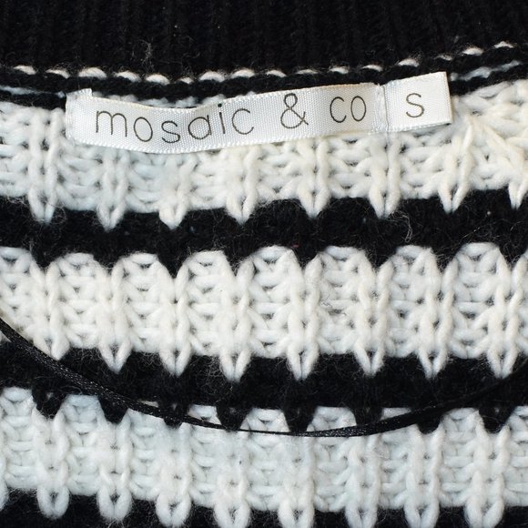 Mosaic & Co Women's Open Front Cardigan - Picture 7 of 9